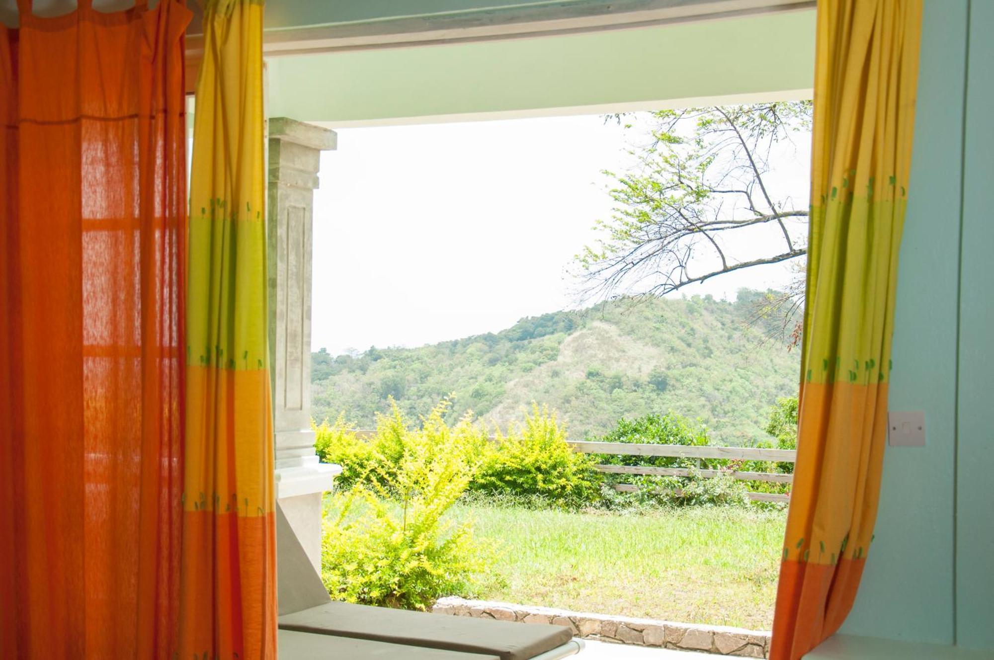 Diamond View Cottages Roseau Luaran gambar